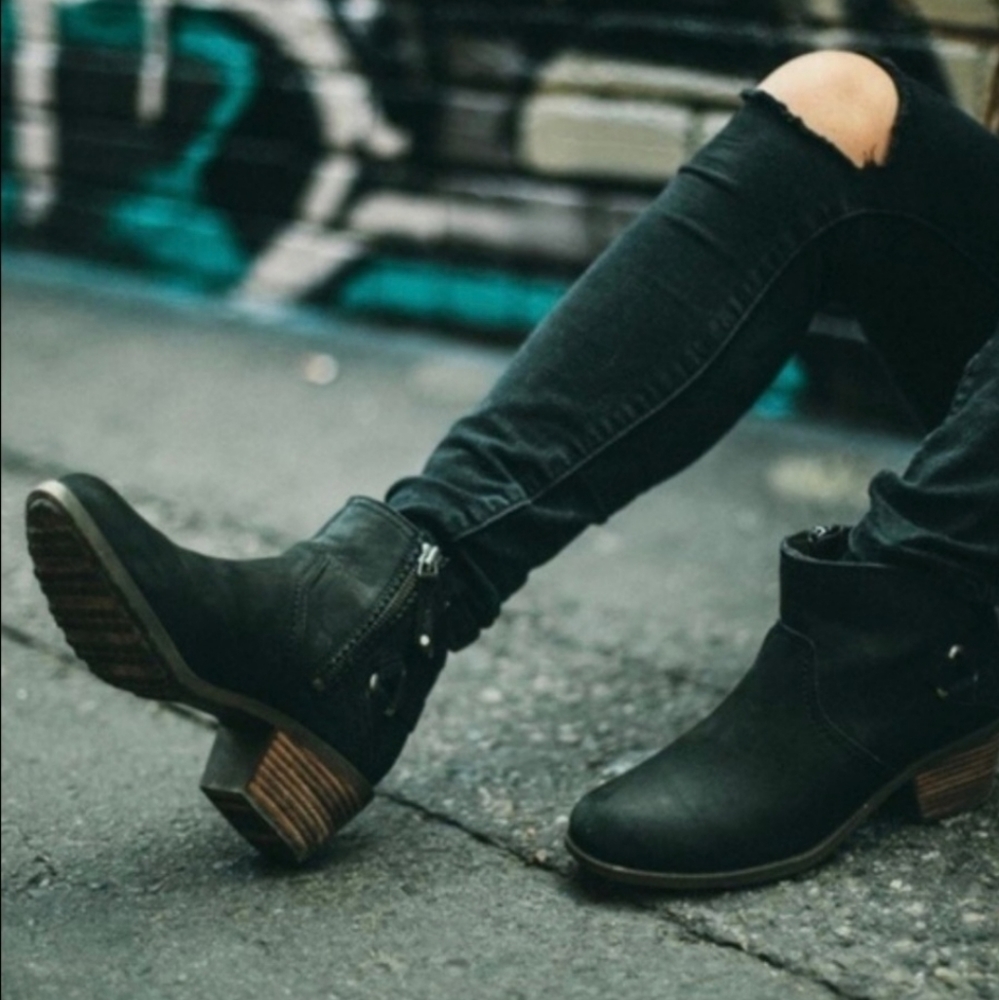 Teva ankle book 7.5